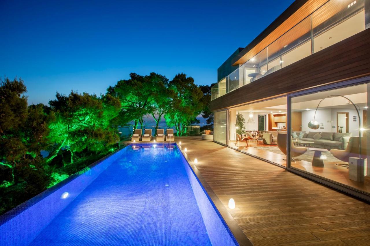 منتجع بين باي هوليداي كوشاداسيه المظهر الخارجي الصورة Villa Blue Sky