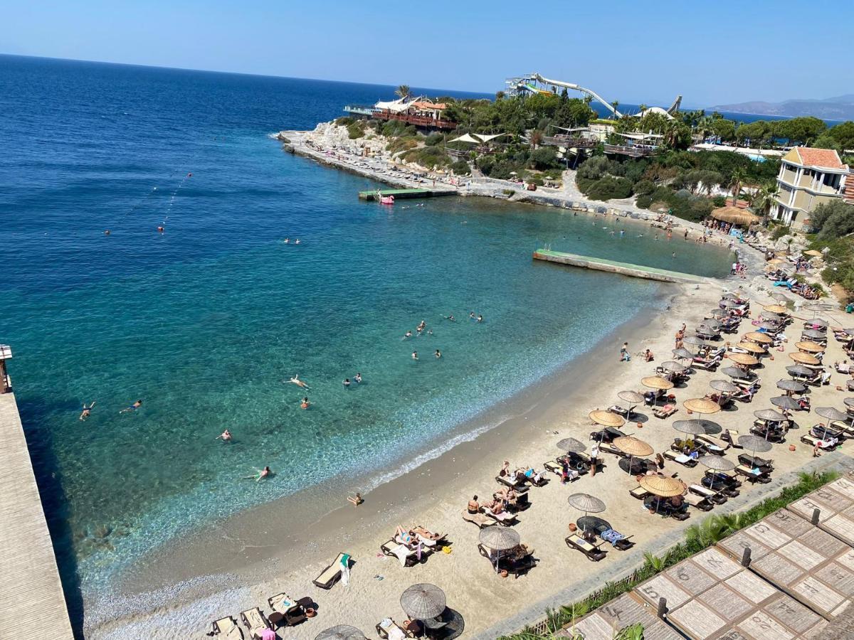 منتجع بين باي هوليداي كوشاداسيه المظهر الخارجي الصورة The beach of Nikiti