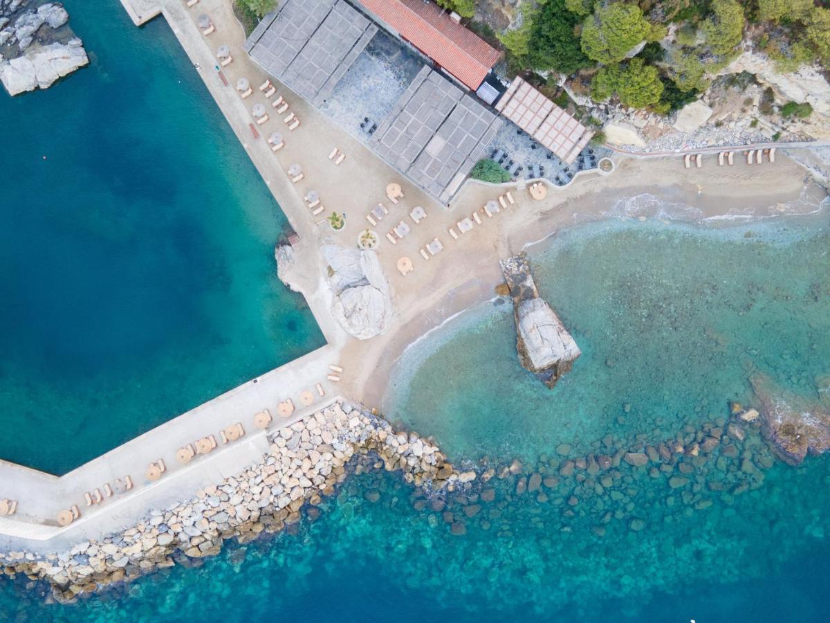 منتجع بين باي هوليداي كوشاداسيه المظهر الخارجي الصورة Aerial view of the beach