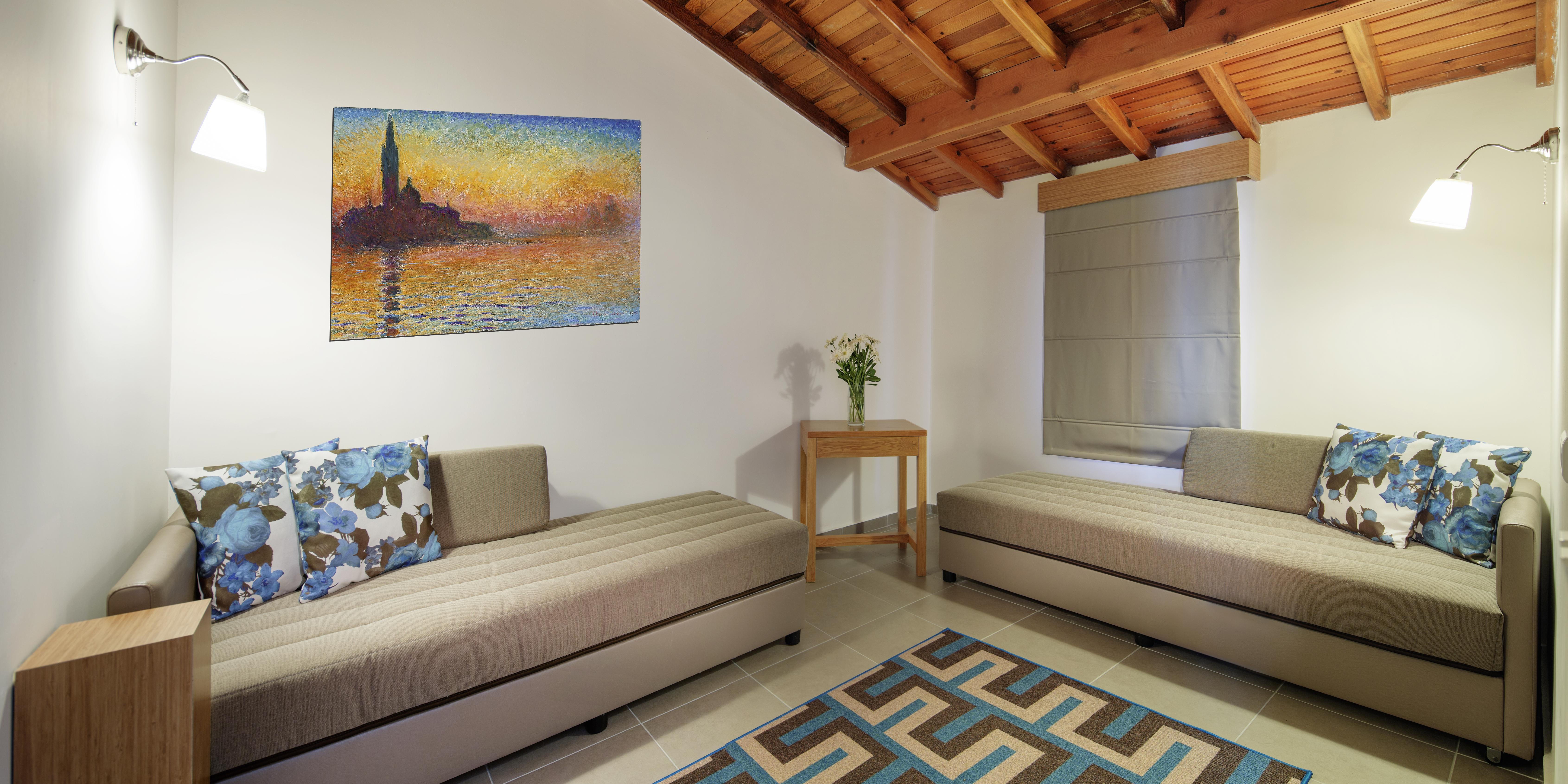 منتجع بين باي هوليداي كوشاداسيه المظهر الخارجي الصورة A room with a roman blind